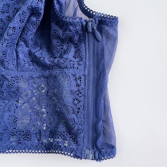 Victoria’s Secret Lace Bralette - Picture 3 of 11